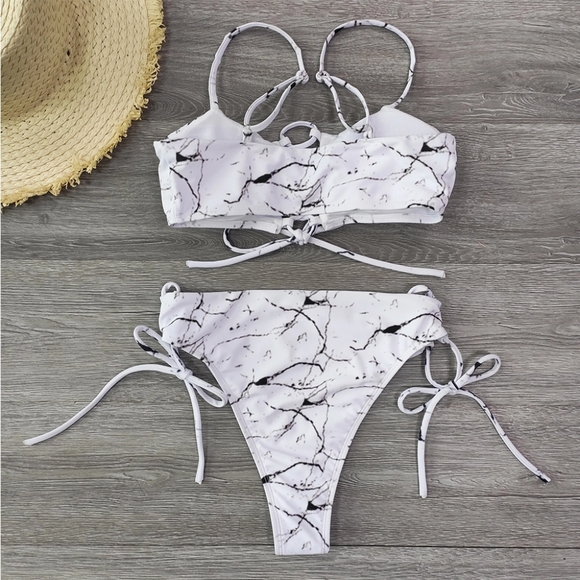 Marble Lace-up Bandeau Top Highwaisted Bikini Set - Picture 4 of 10